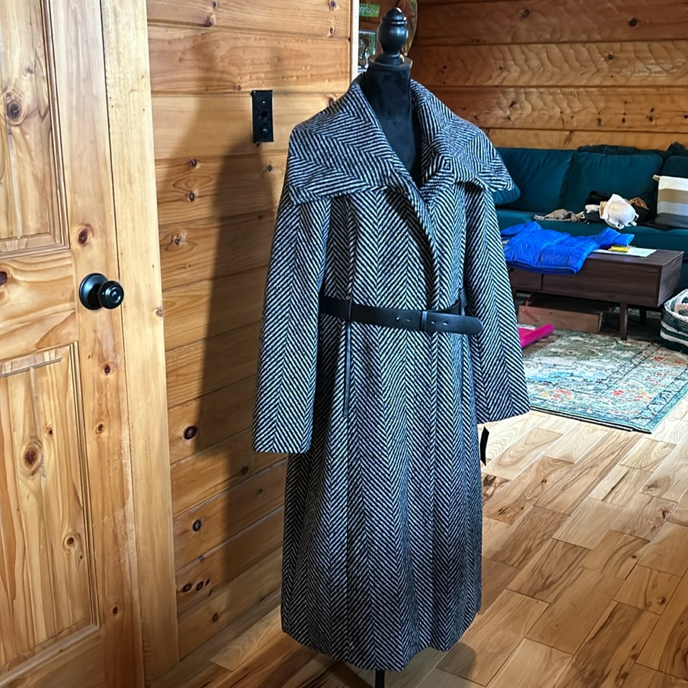 Long tweed coat dress coat with envelope collar,leather trimmed, belt at waist